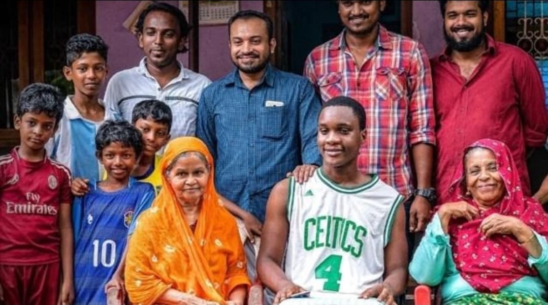 ‘സിനിമയിലെ സ്നേഹം ജീവിതത്തിലും’; സാവിത്രി ശ്രീധരനെ അനുസ്മരിച്ച് സാമുവൽ റോബിൻസൺ