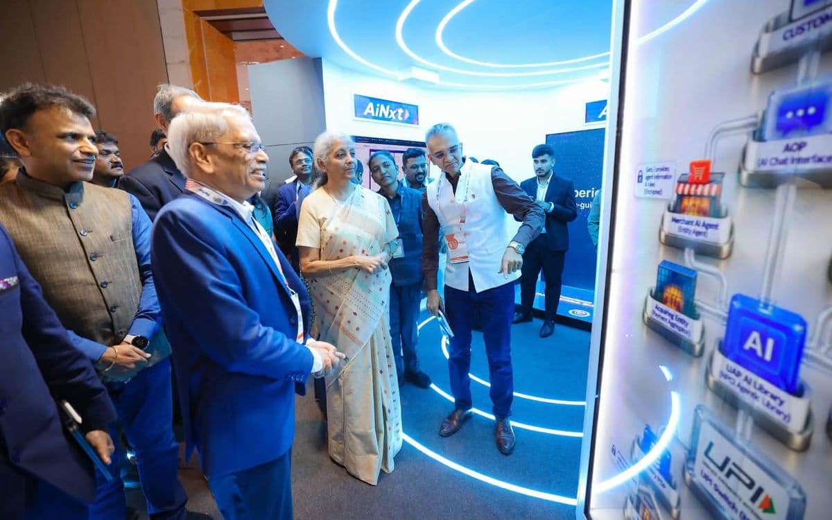 യുപിഐ ടാപ്പ് ആൻഡ് പേ മുതൽ FiMI, AiNxt വരെ; ഡിജിറ്റൽ പേയ്മെന്റ് രംഗത്ത് വൻ മാറ്റങ്ങളുമായി എൻപിസിഐ