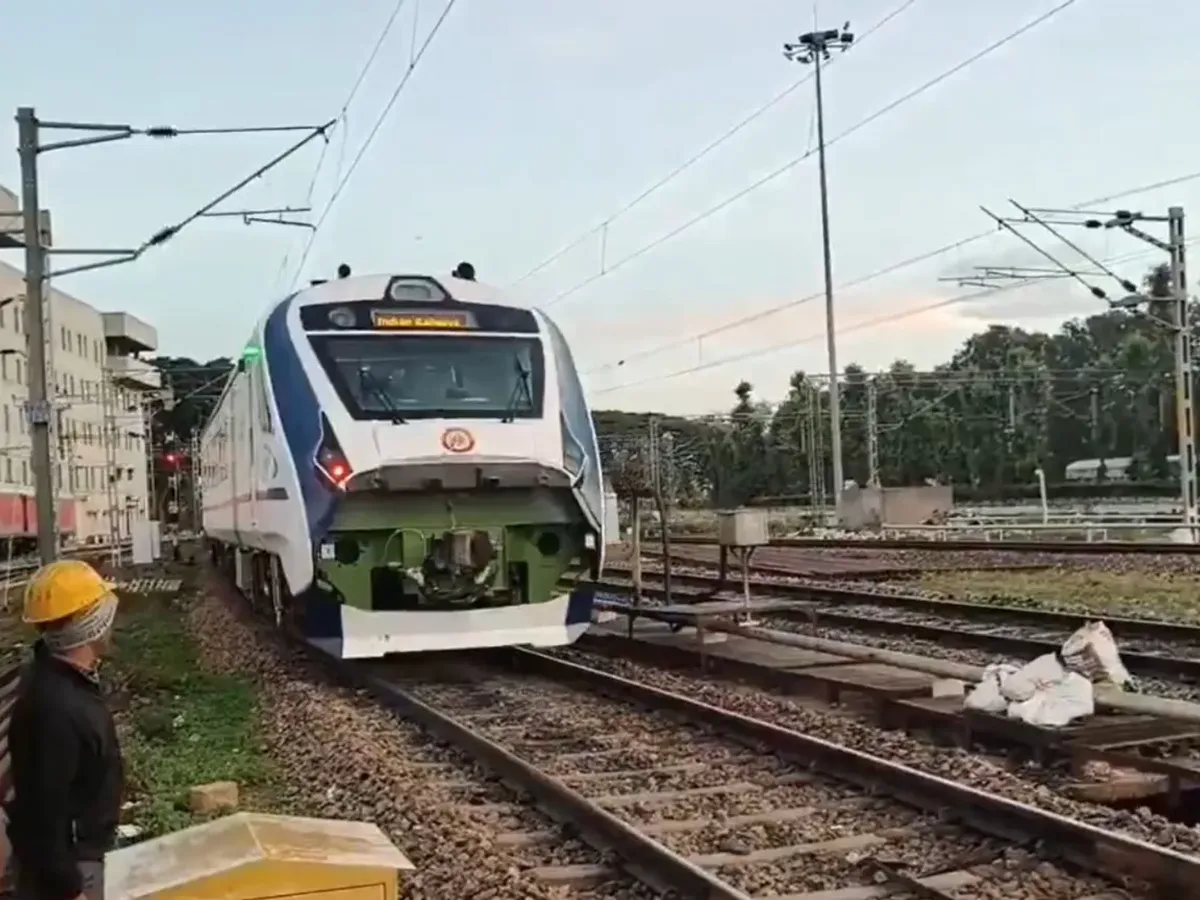 മംഗളൂരുവിൽ അവസാനിപ്പിക്കരുത്; മലബാറിലേക്ക്  എത്തണം ബംഗളൂരു–മംഗളൂരു വന്ദേഭാരത്