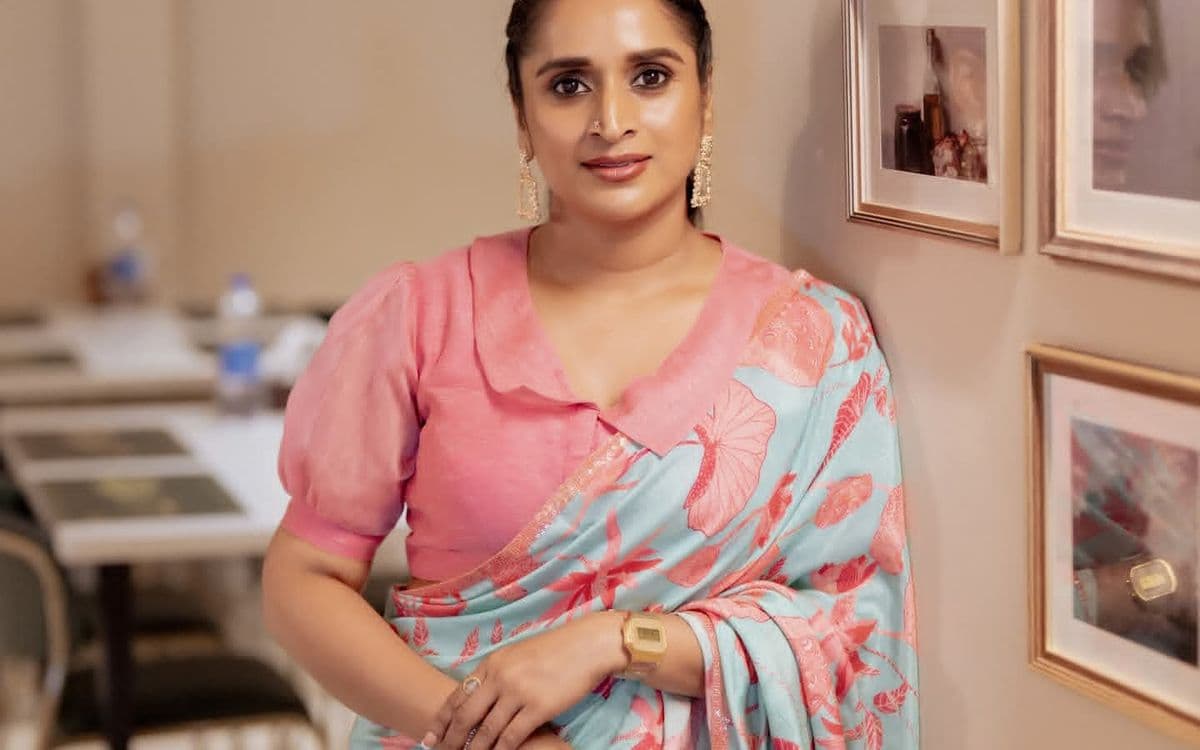 ശരിയായ പങ്കാളിയെ കാത്ത് നീണ്ടുപോയി; എഗ് ഫ്രീസിങ് നടത്തിയെന്ന് സുരഭി ലക്ഷ്മി