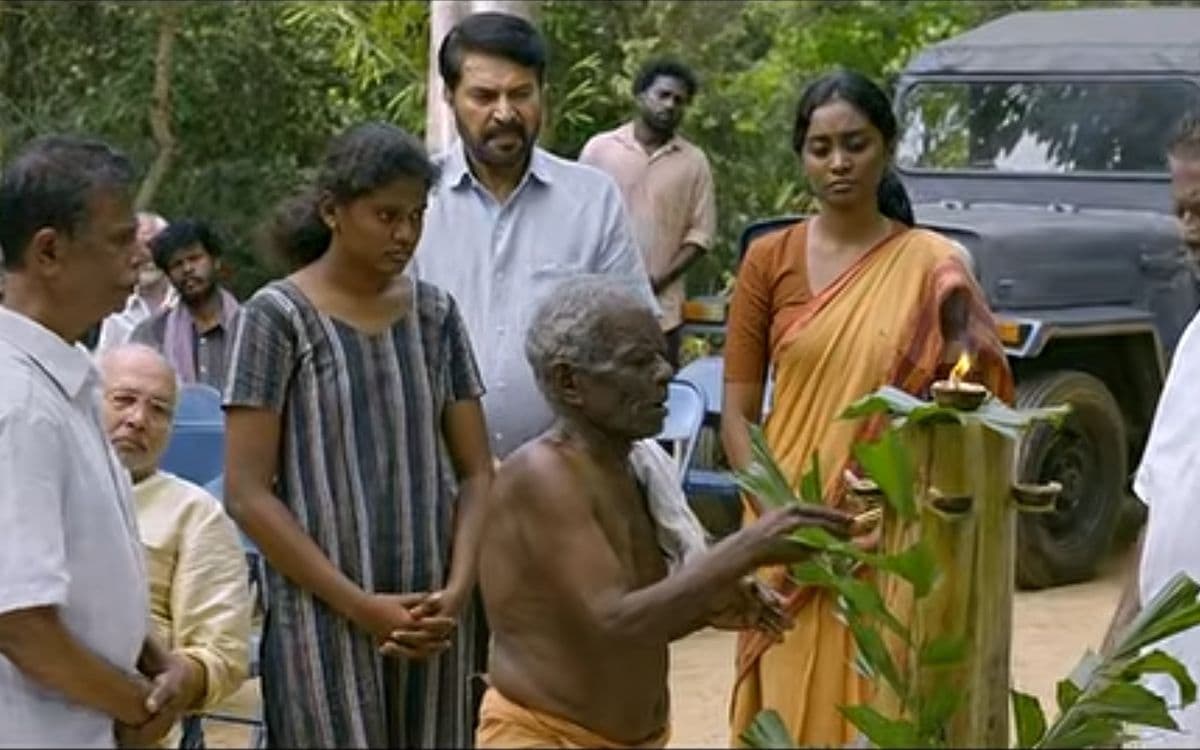 ‘മാറിയത് കാലമല്ല, നമ്മളാണ്’; 32 വർഷങ്ങൾക്ക് ശേഷം മമ്മൂട്ടിയും അടൂരും, ‘പദയാത്ര’ ട്രെയിലർ പുറത്ത്