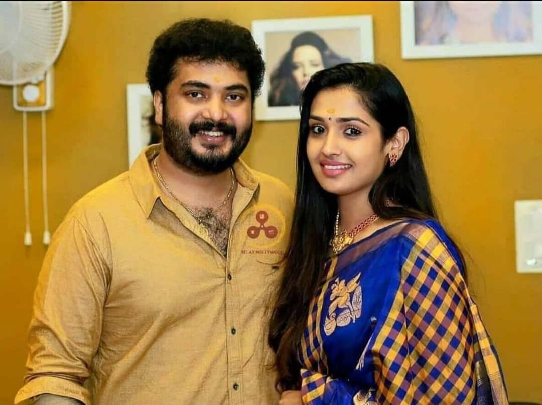 വിനു മോഹനും വിദ്യയും വിവാഹമോചിതരായി; 13 വർഷത്തെ ദാമ്പത്യത്തിന് വിരാമം