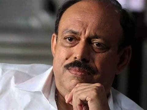 പോപ്കോണിൽ സ്വർണം അരച്ചിട്ടുണ്ടോ? മൾട്ടിപ്ലക്സുകളിലെ ‘കൊള്ളവില’ക്കെതിരെ സുരേഷ് കുമാർ